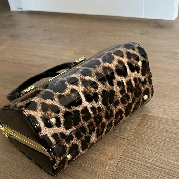 Amazon Leopard Print Satchel with Black and Gold Accents - Picture 4 of 6